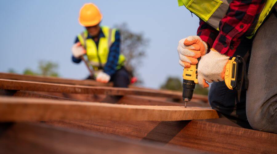 Expert Emergency Roof Repairs services in Magnolia, MN